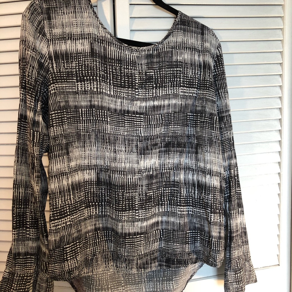 Bass Black & White Blouse